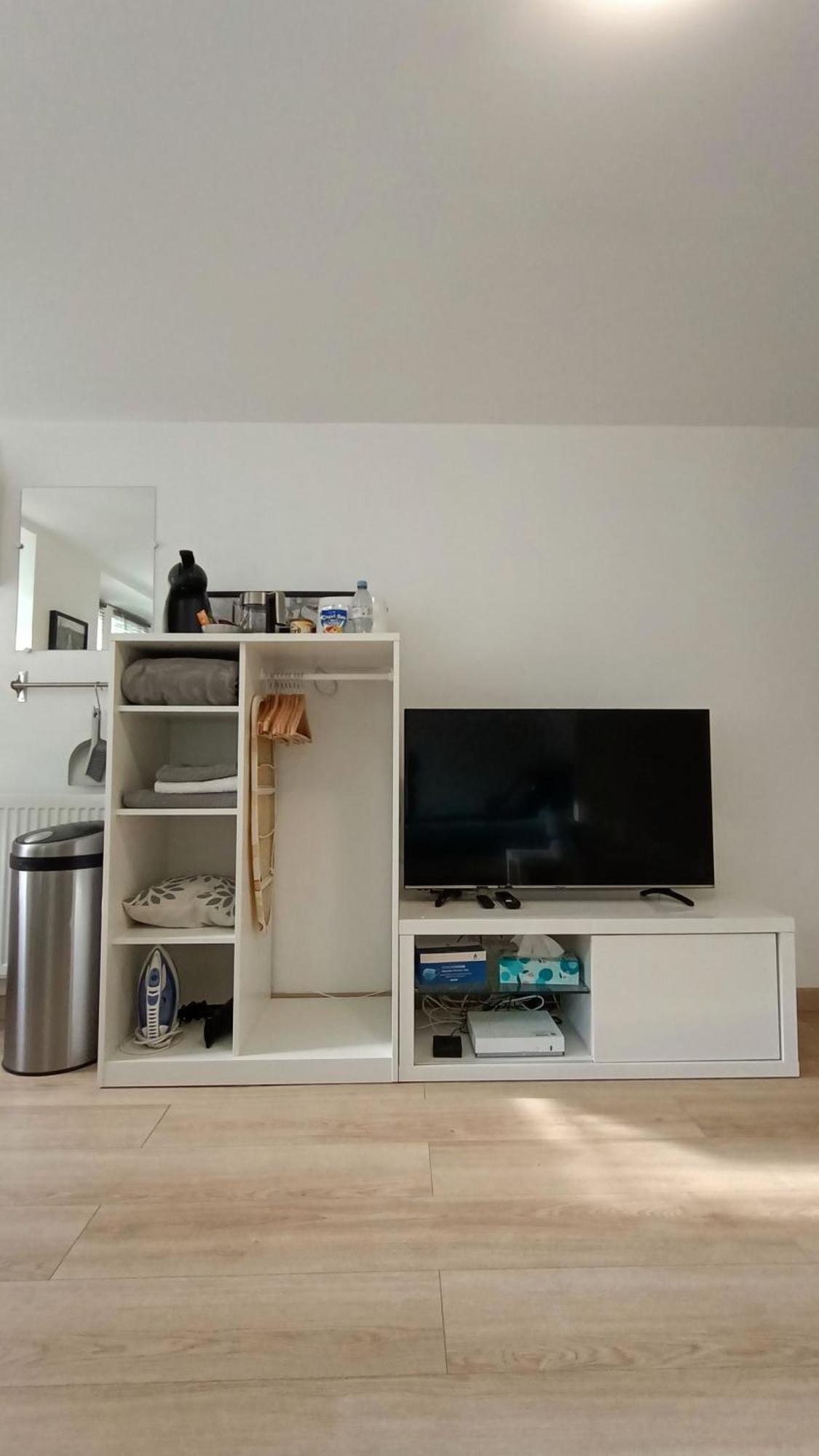 Studio Meuble A Bougival Exterior photo